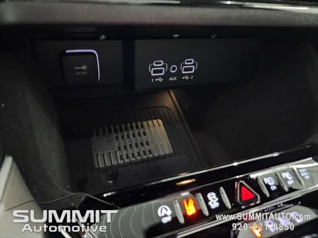 New 2026 High Gloss Black Exterior Paint Jeep Grand Wagoneer image 52