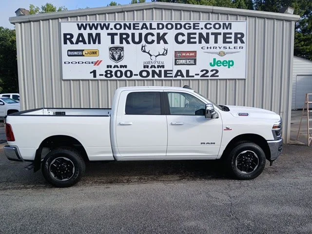 New 2026 Bright White Clear-Coat Exterior Paint RAM Laramie image 2