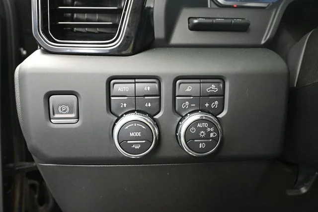 Used 2024 Black GMC AT4 image 36