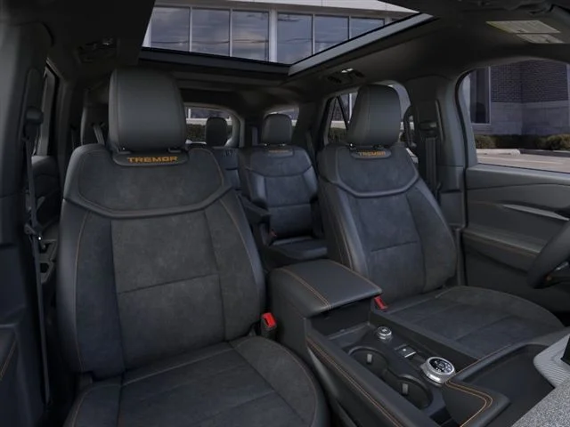 New 2026 Carbonized Gray Metallic Ford Tremor image 10