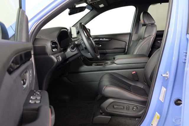 Used 2025 Blue Honda TrailSport image 41