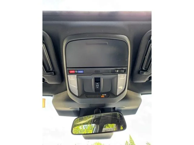 New 2026 AUTUMN GREEN METALLIC Subaru Premium image 20