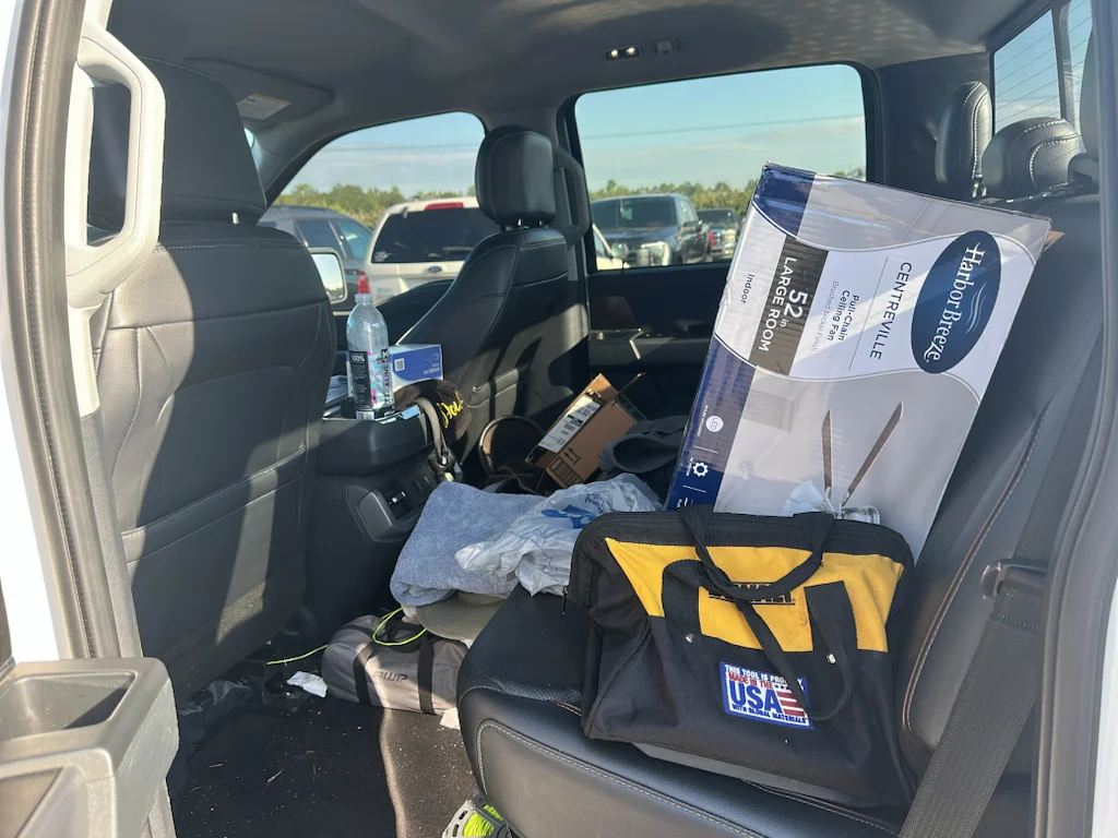 Used 2021 Oxford White Ford LARIAT image 4