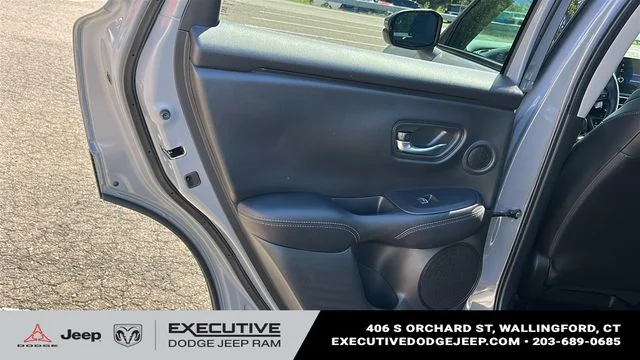 Used 2025  Acura Base image 23