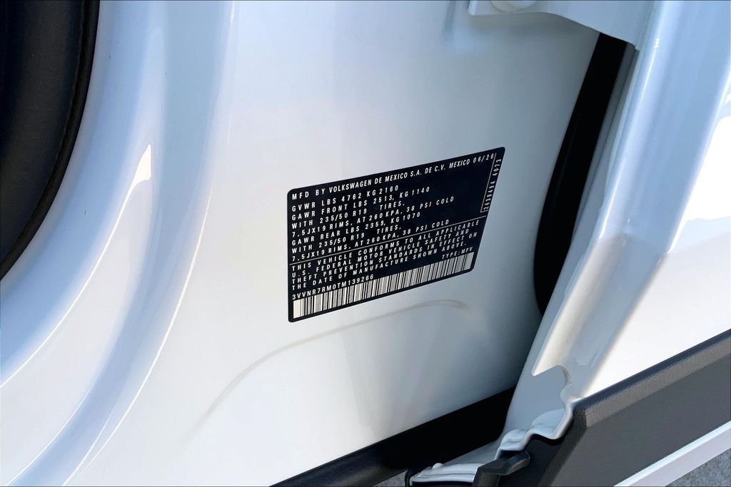New 2026 Pure White Volkswagen 2.0T SE image 8