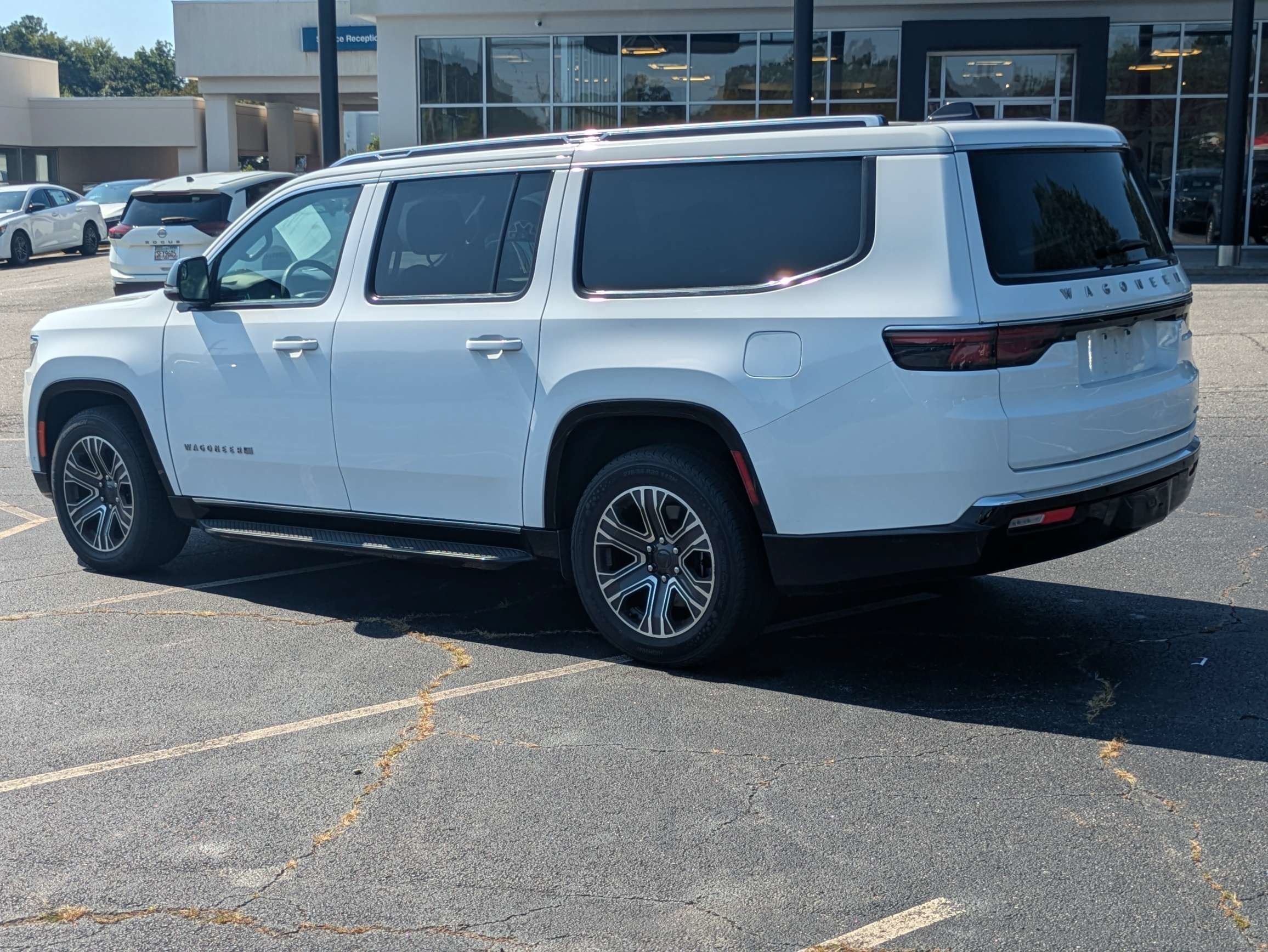 Used 2024 White Jeep Series II image 5