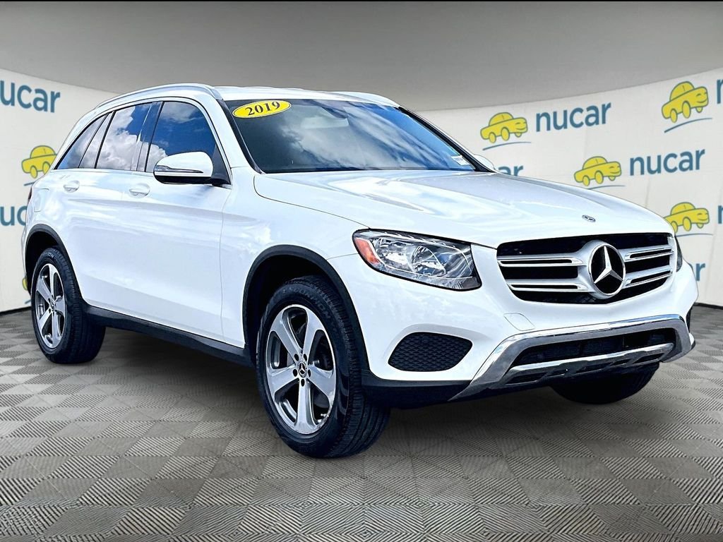 Used 2019 White Mercedes-Benz GLC 300 image 1