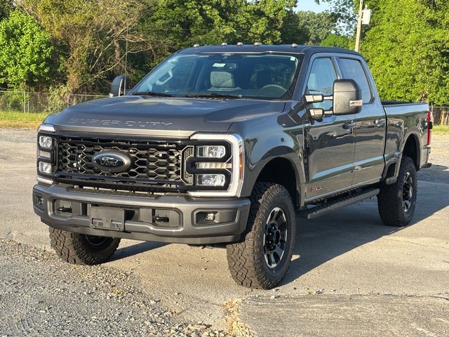 2026 Ford Super Duty F-350® XLT
