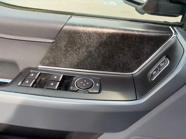 Used 2022 Gray Ford XLT image 18