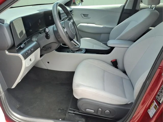 Used 2025 Red Hyundai SEL image 20