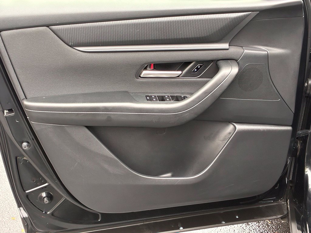 Used 2026 Black Mazda 3.3 Turbo Select image 19