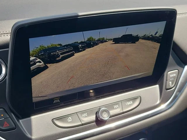 New 2026 Summit White Chevrolet 2LT image 28
