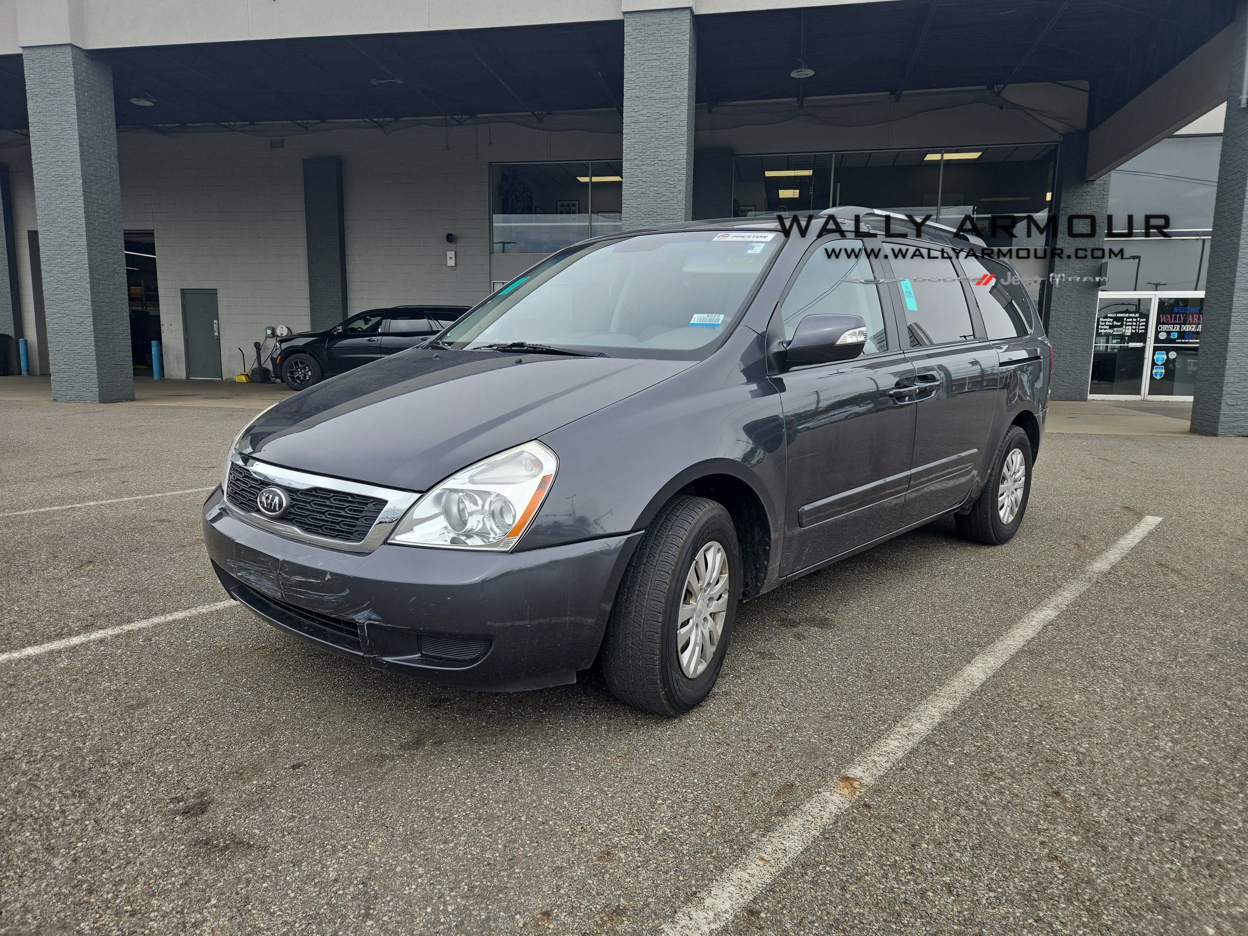 Used 2012 Platinum Kia LX image 1