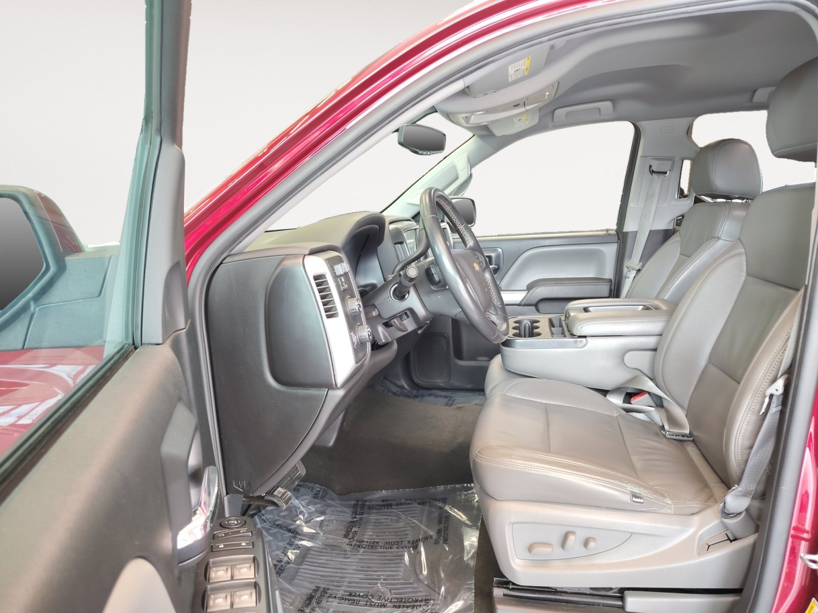 Used 2015 Deep Ruby Metallic Chevrolet LT image 21