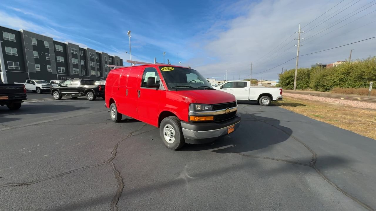 2025 Chevrolet Express Cargo Work Van - Photo 26