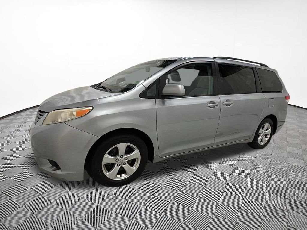 Used 2011 Toyota Sienna LE with VIN 5TDKK3DC4BS091802 for sale in Eau Claire, WI