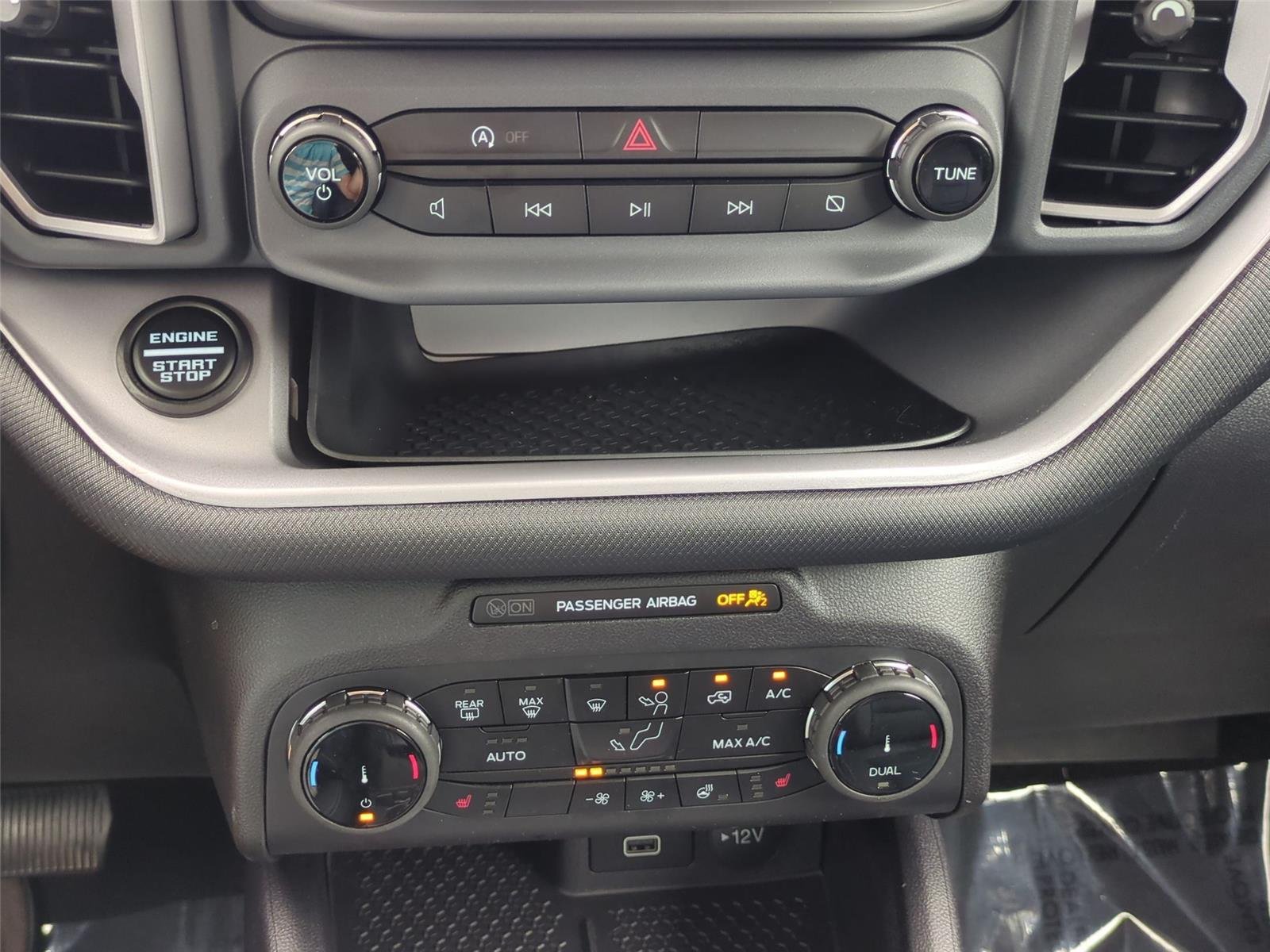 Used 2024 Cactus Gray FORD OUTBANK image 27