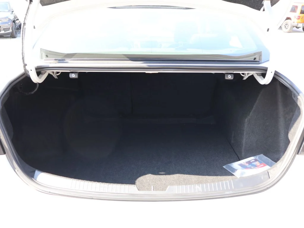 Used 2024 White Chevrolet LT image 14