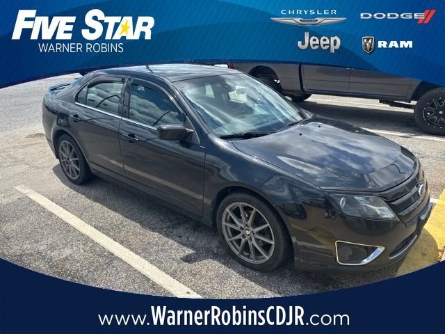Used 2012 Black Ford SEL image 1