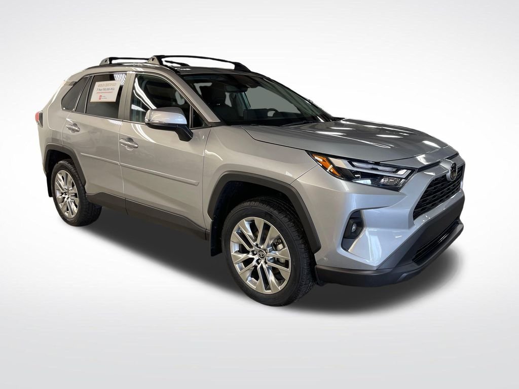 Used 2024 Silver Toyota XLE Premium image 7