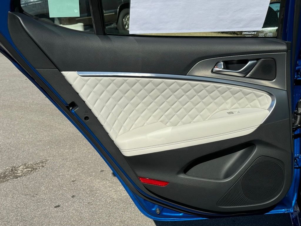 2025 GENESIS G70 Sport Advanced - Photo 21