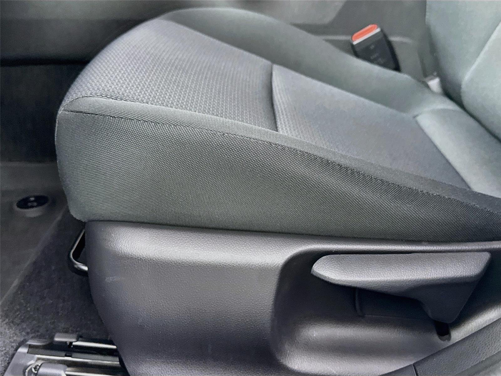 Used 2025 Wind Chill Pearl Toyota LE image 26