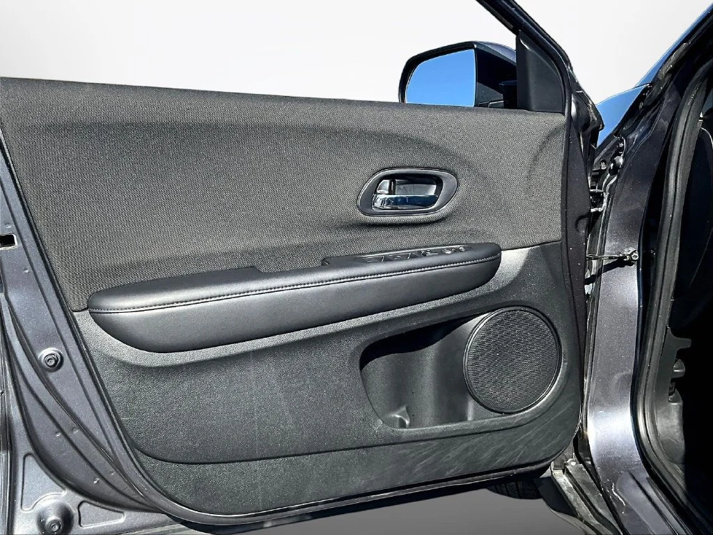 Used 2022 Gray Honda LX image 21
