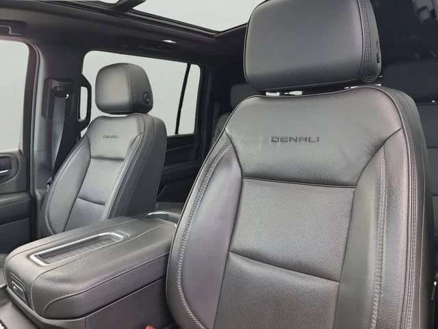 Used 2024 Onyx Black GMC Denali image 19