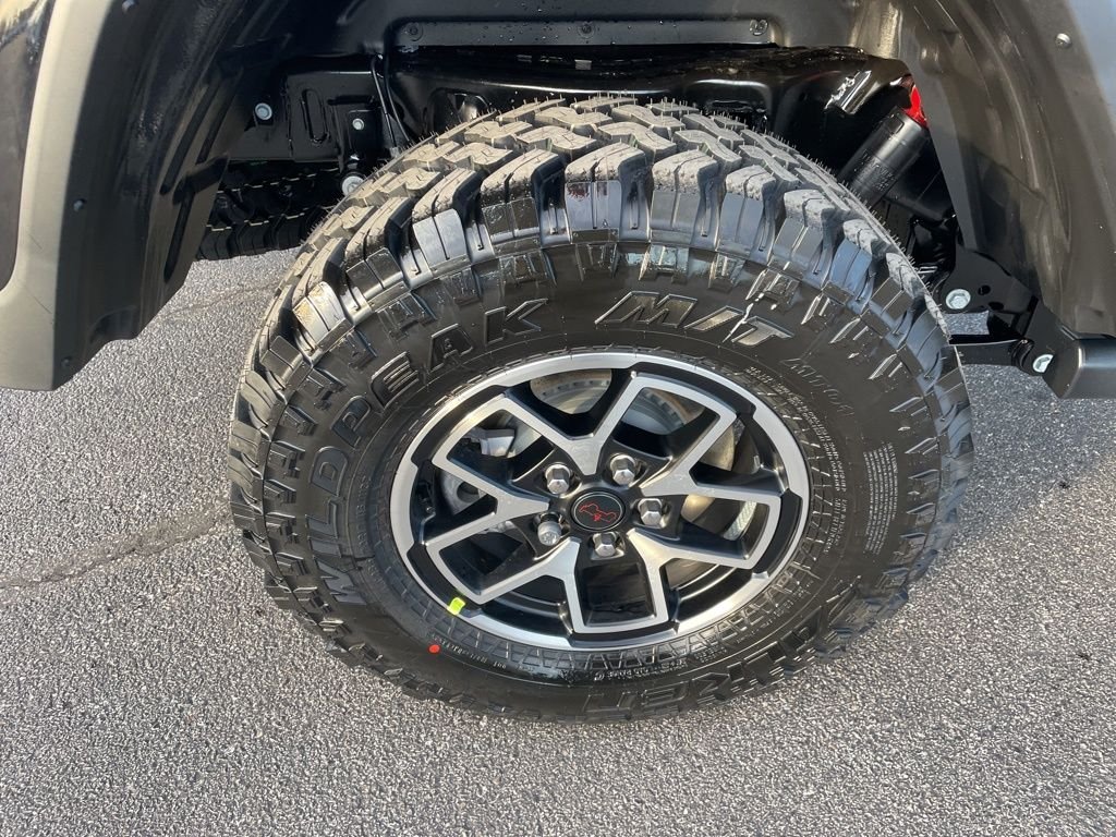New 2026 Black Clear-Coat Exterior Paint Jeep Rubicon X image 11