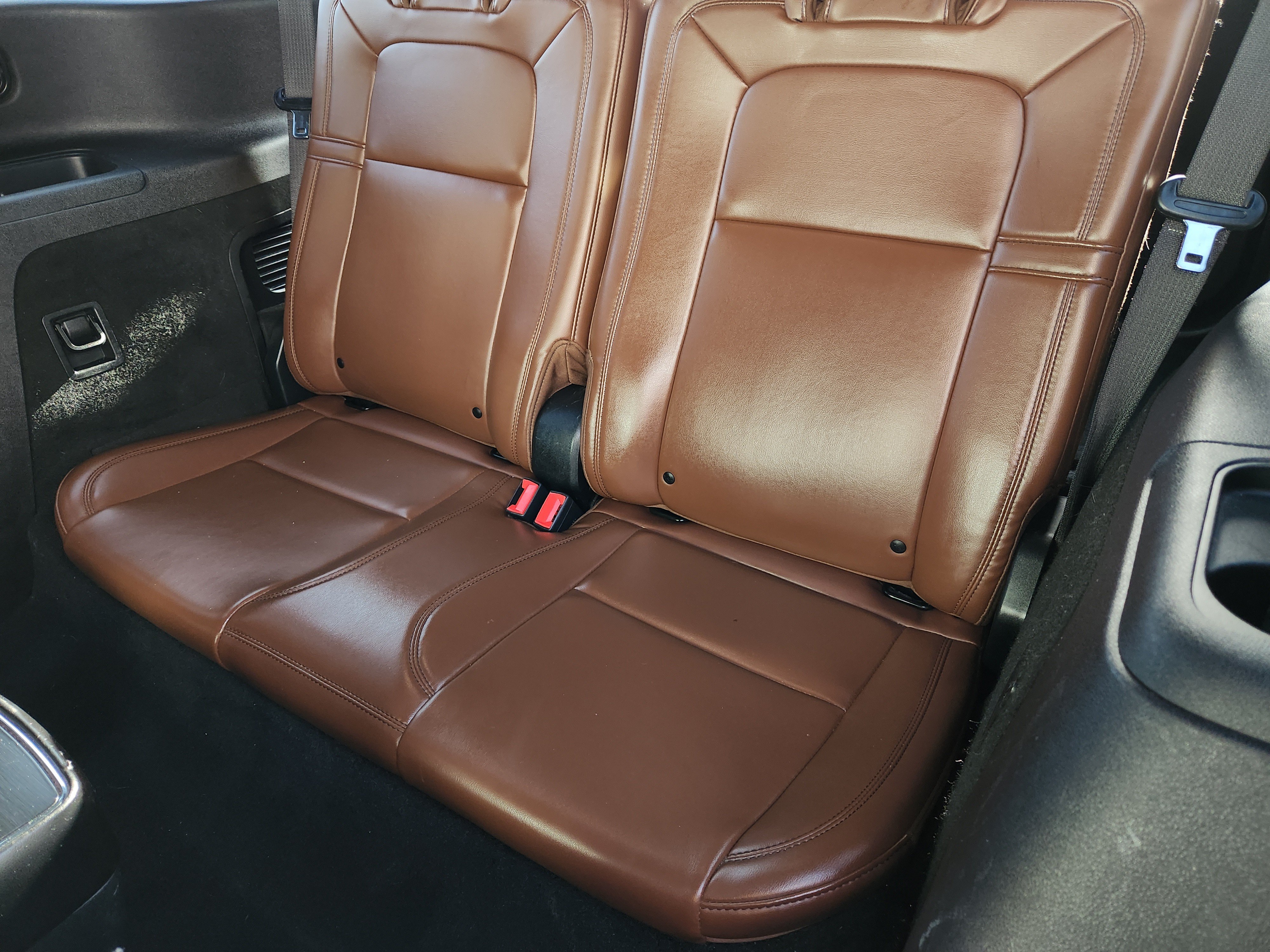 Used 2020 Iced Mocha Metallic Premium Colorant Lincoln Reserve image 33