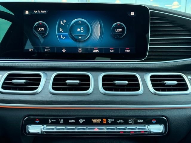 Used 2023 Gray Mercedes-Benz GLE 350 image 24