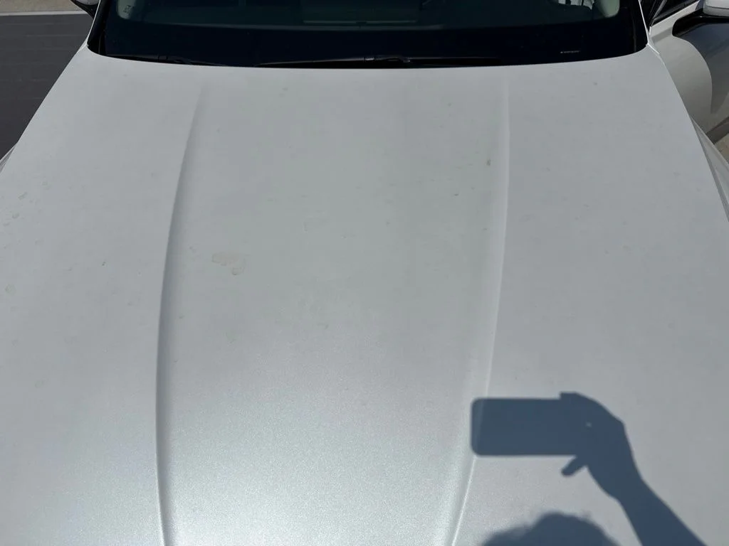 Used 2021 White Genesis 2.5T image 8