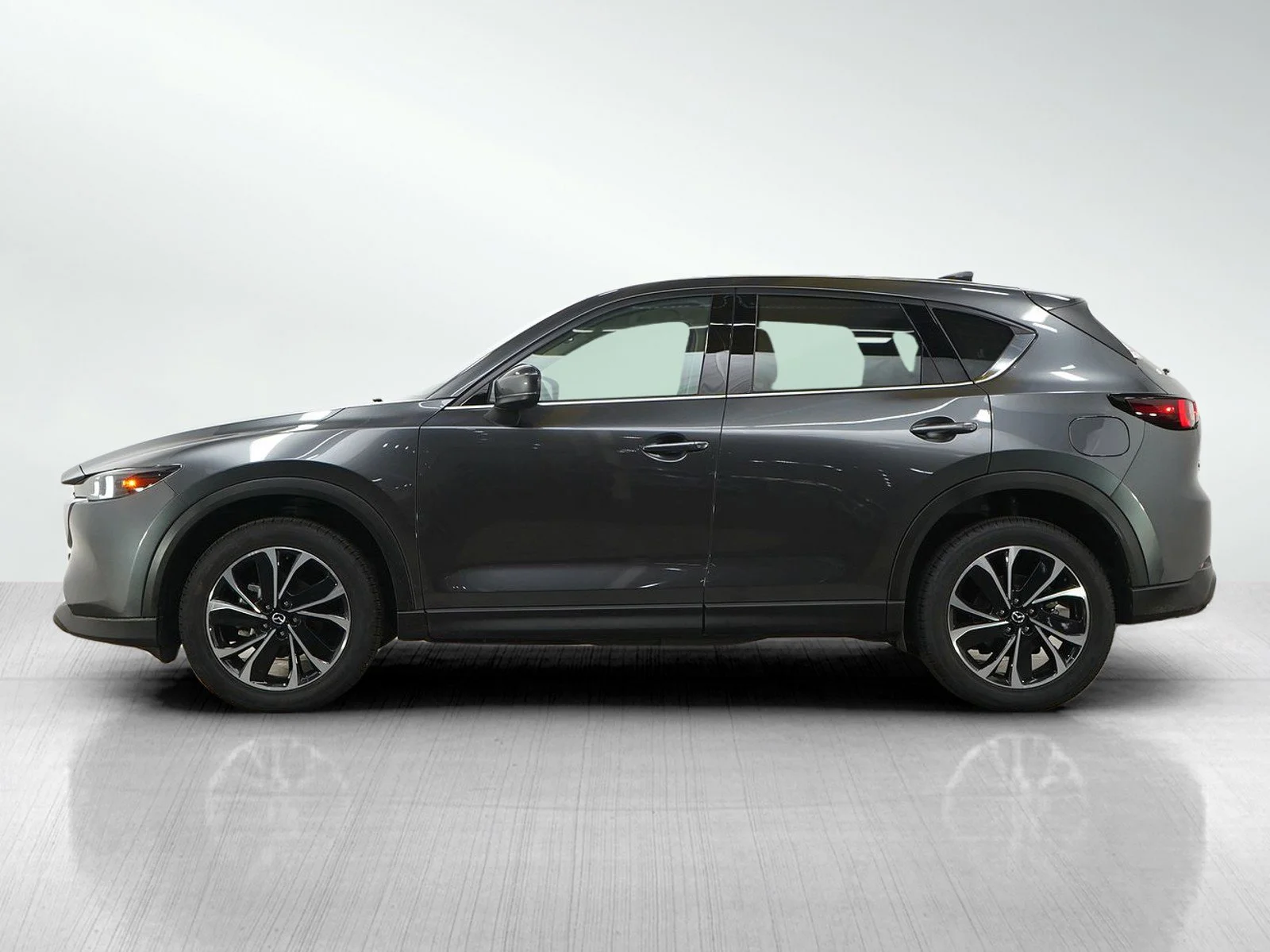 Used 2023 Mazda CX-5 S Premium package with VIN JM3KFBDMXP0217962 for sale in Burnsville, Minnesota