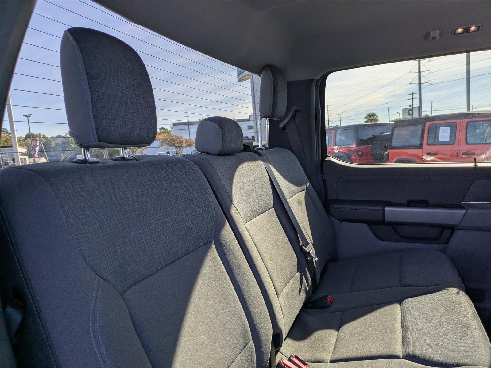Used 2024 Agate Black Metallic Ford XLT image 31
