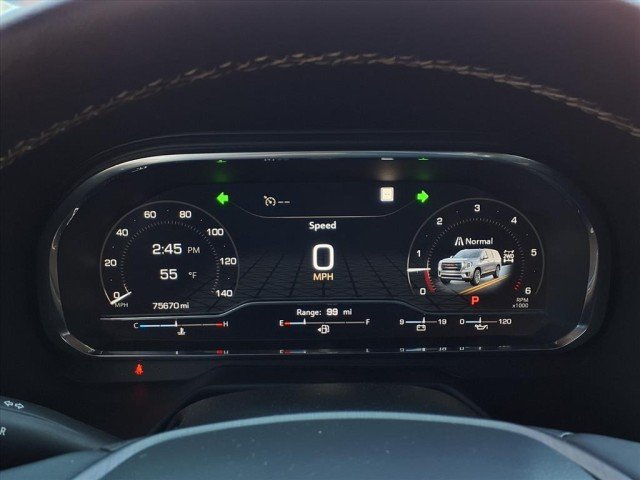2022 GMC Yukon AT4 - Photo 23