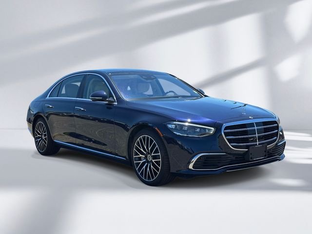 New 2026 Nautical Blue Metallic Mercedes-Benz S 580 image 2