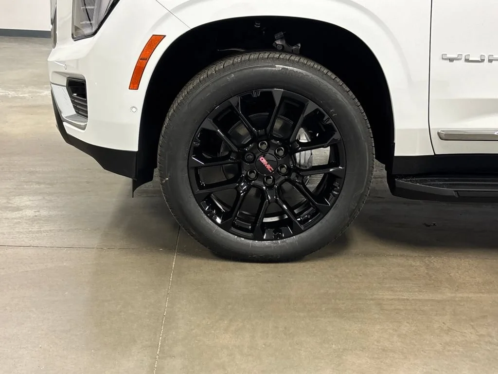2026 GMC Yukon Elevation - Photo 8