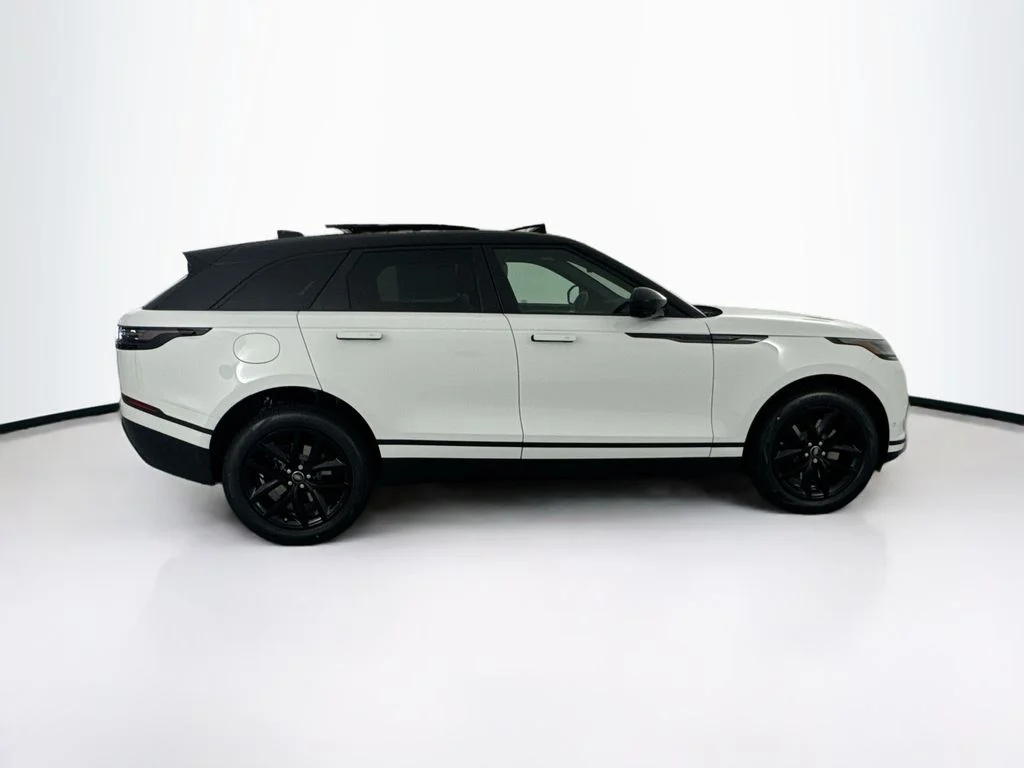 New 2026 Fuji White Land Rover S image 4