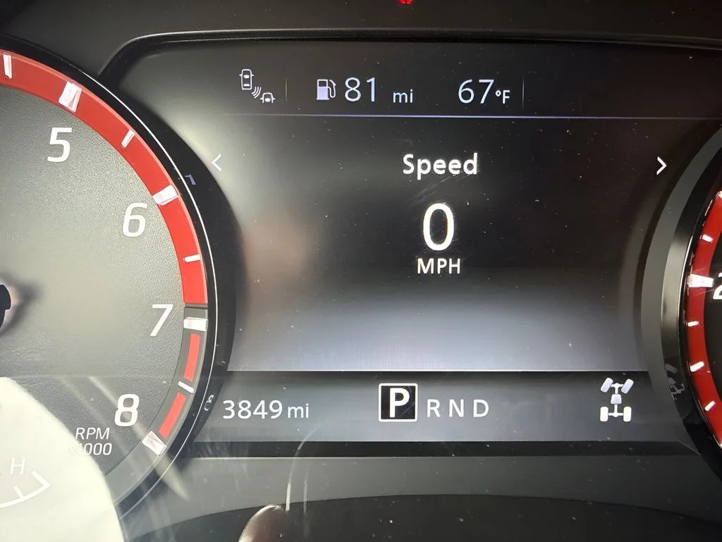 Used 2025 Gray Nissan PRO-4X image 23