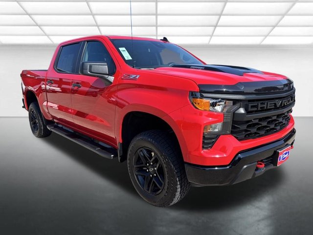 Pre-Owned 2025 Chevrolet Silverado 1500 Custom Trail Boss
