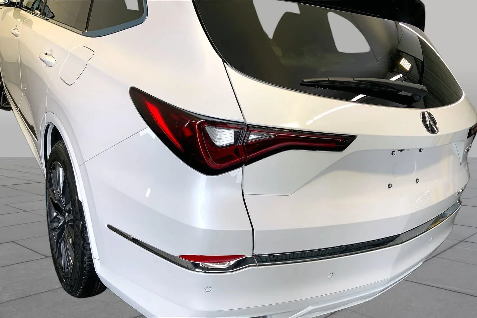 New 2026 Platinum White Pearl Acura With Advance Package image 6