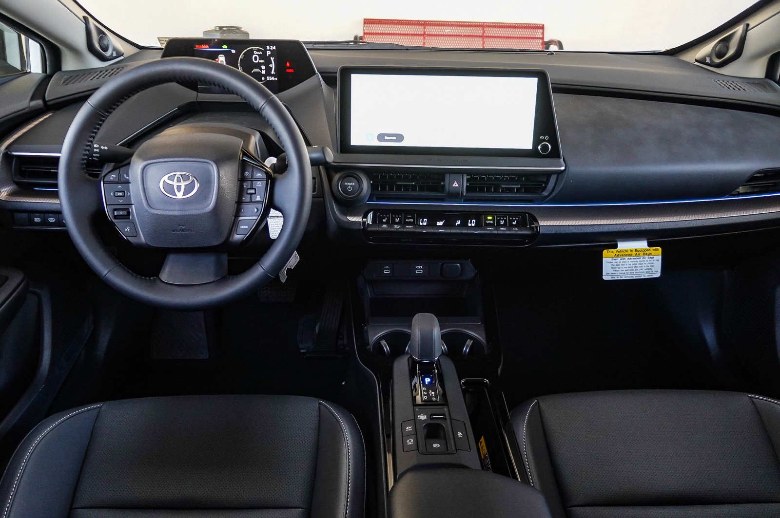 New 2027 Wind Chill Pearl <sup>1</sup> Toyota  Limited image 12