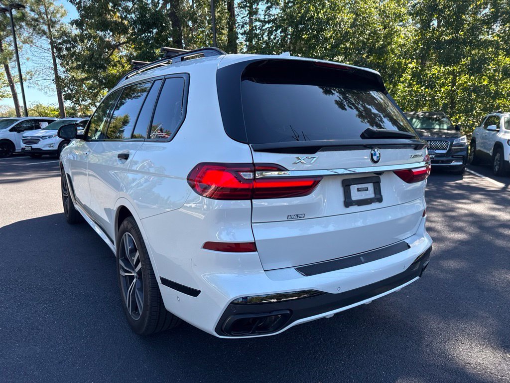 Used 2019 White BMW xDrive50i image 7