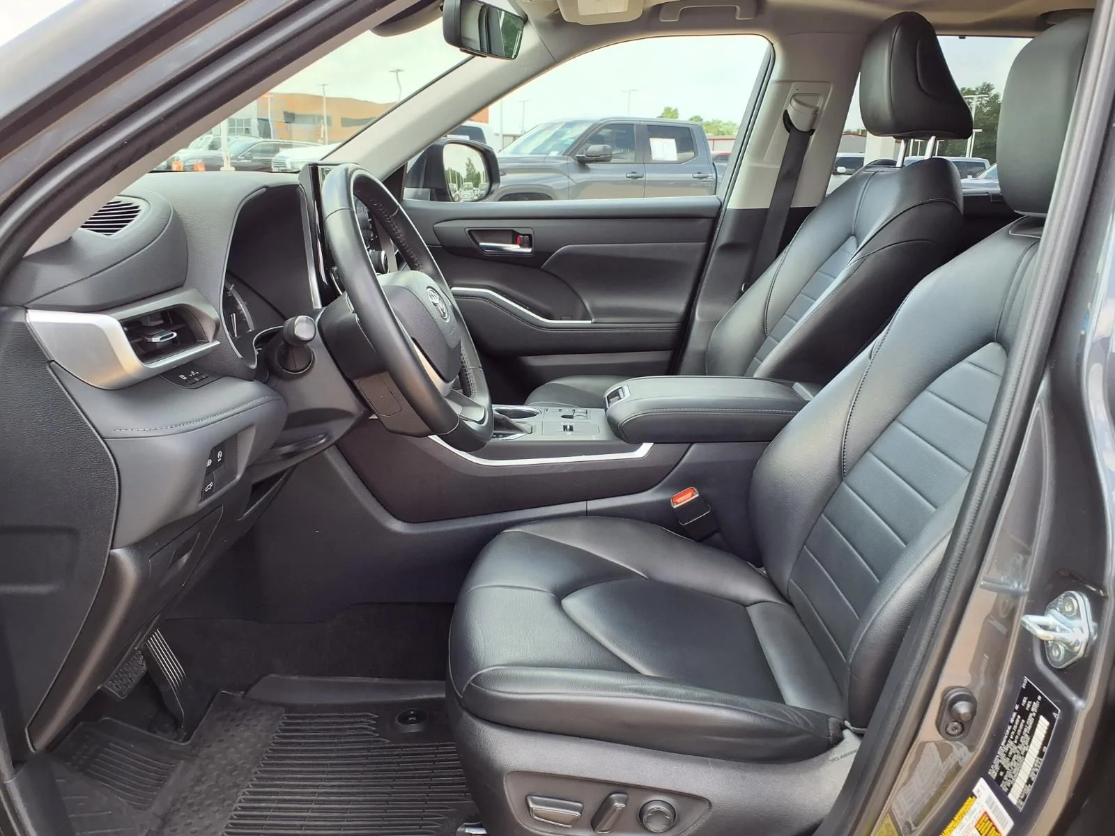 Used 2023 Gray Toyota XLE image 16