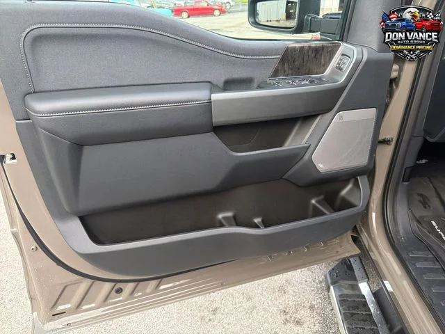 New 2026 Gray Ford Lariat image 9