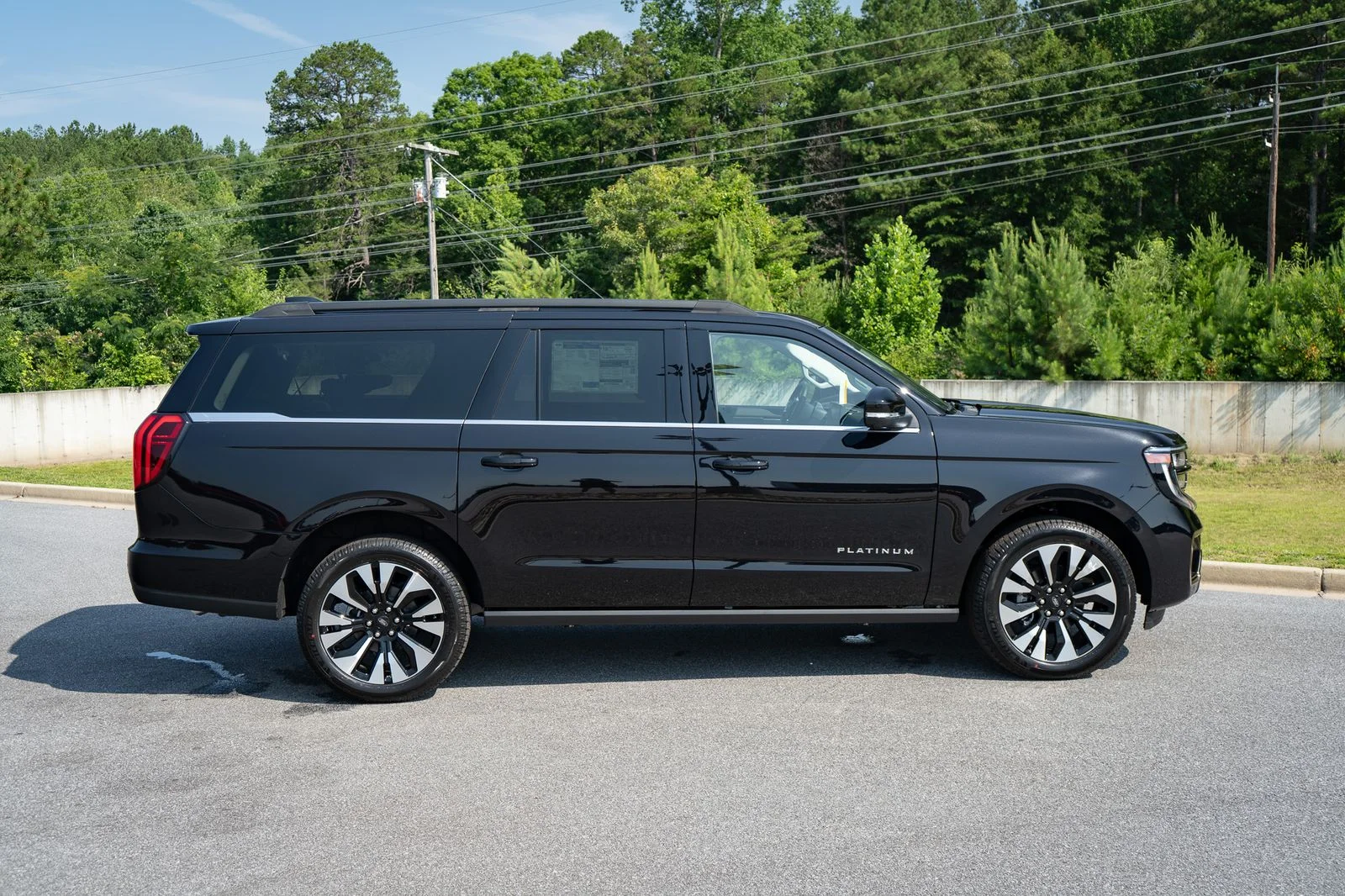 New 2027 Black Ford Platinum image 20