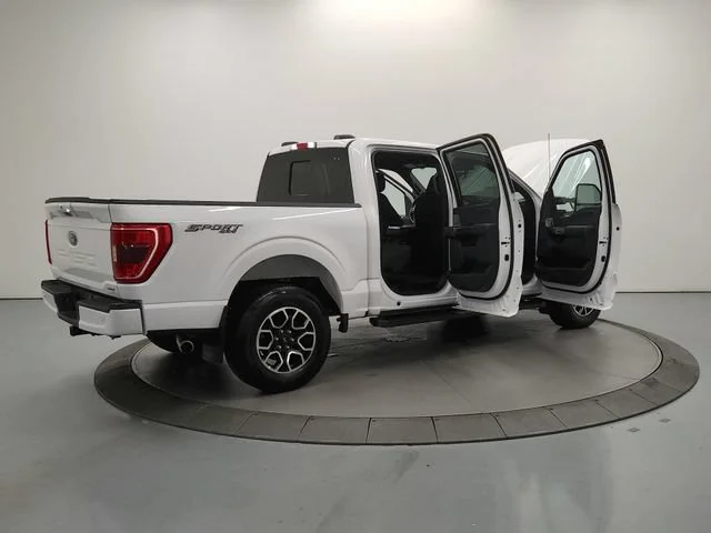 2023 Ford F-150 XLT - Photo 16