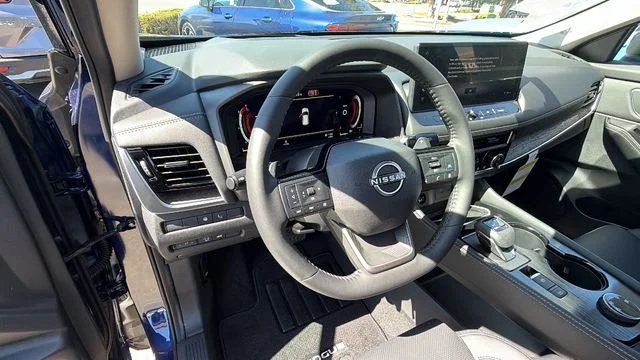 New 2026 Blue Nissan Platinum image 31