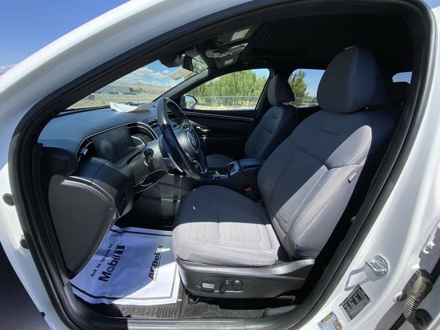Used 2023 White Hyundai SEL Premium image 11