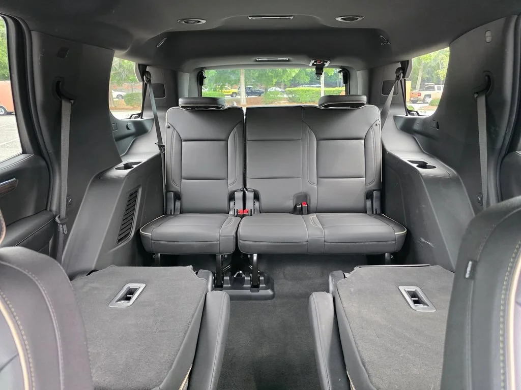 Used 2025 Sterling Gray Metallic Chevrolet Premier image 25